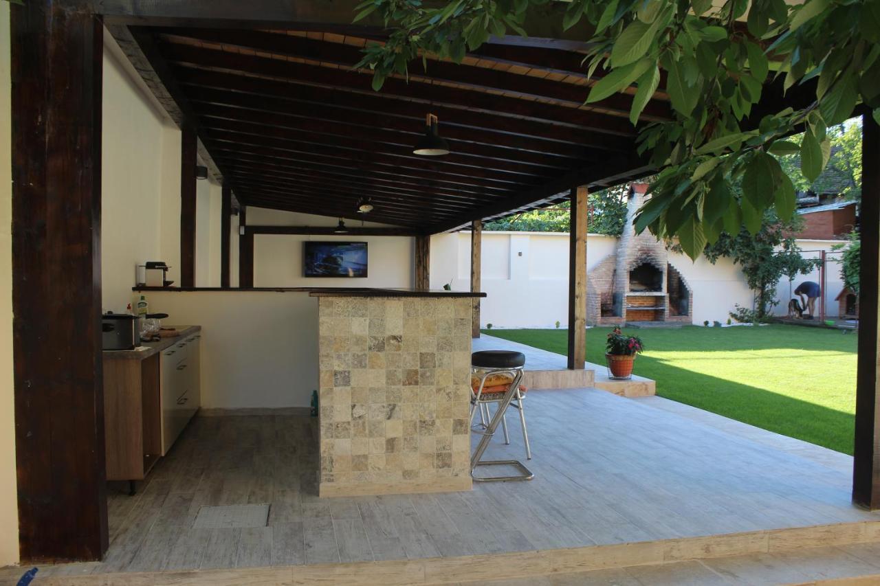 Pretty Garden Villa โอร์โชวา ภายนอก รูปภาพ